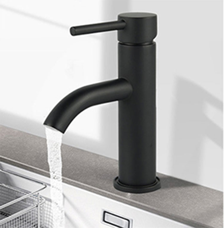 Abscondita est Freestanding Bathtub Faucets