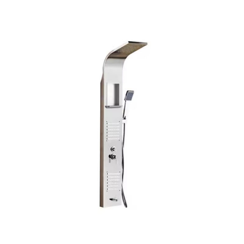 Cataracta pluvia imber faucet posuit